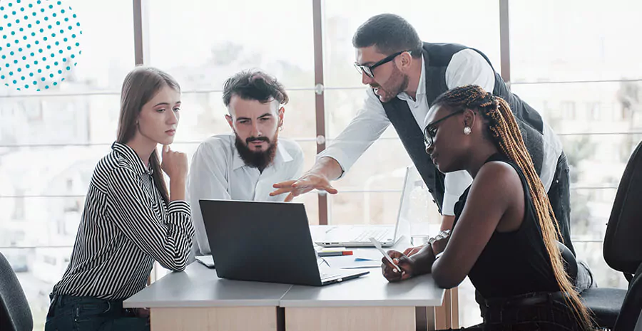 Imagem de Carreira em Y: estrutura, principais características, vantagens e como implementar na empresa!