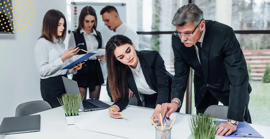 Imagem de Estrutura Matricial: o que é, quais os benefícios, e quais empresas combinam com esse modelo?