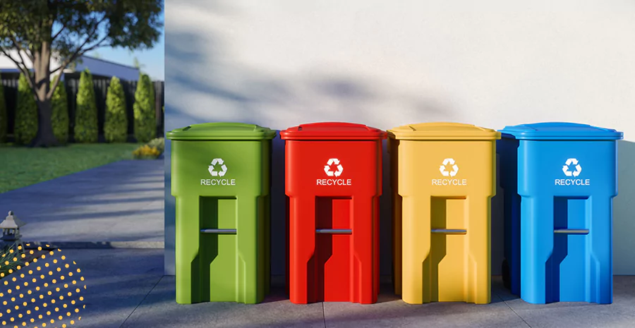 Lixos coloridos com símbolos de recicláveis