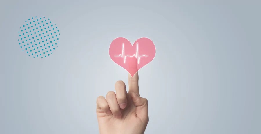 Uma mão tocando um ícone de coração