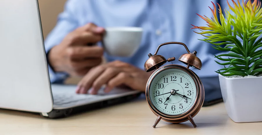 Imagem de Como reduzir horas extras na sua empresa? Veja 7 dicas para te ajudar a superar esse desafio!